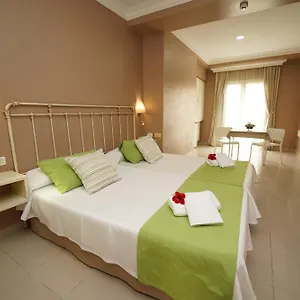Rf Astoria - Adults Only מלון