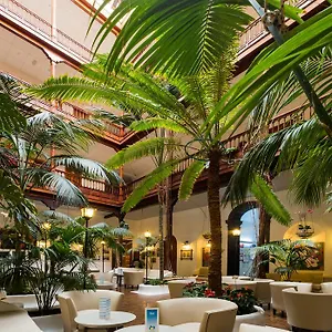 3* Hotel Monopol